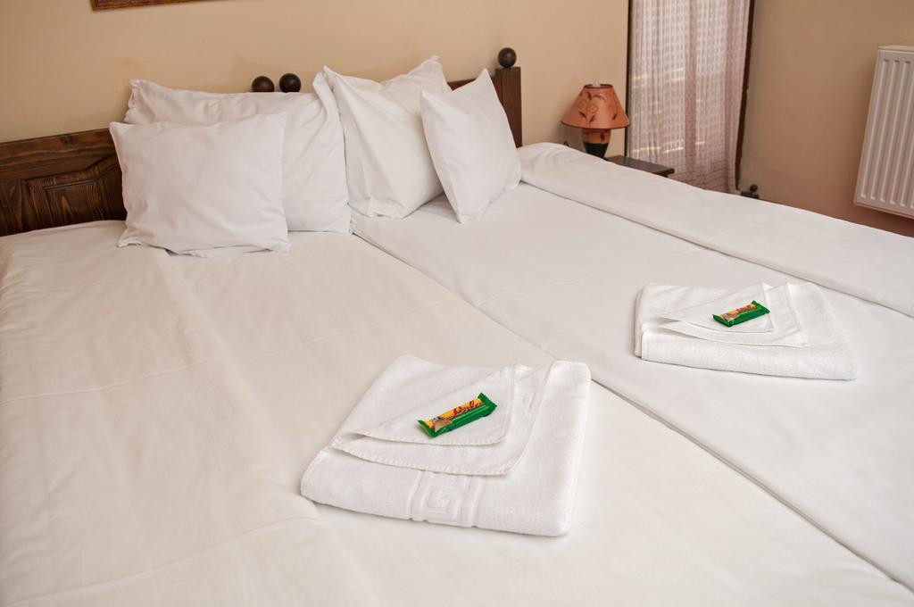 Hotel Hovirag Panzio Borzont Zimmer foto